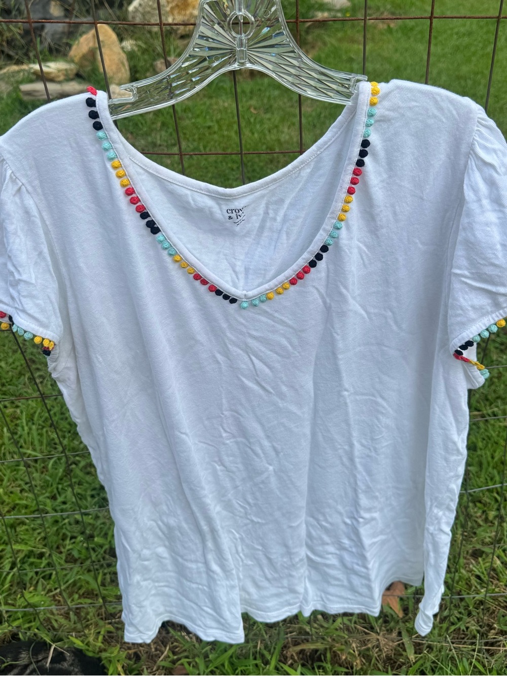 crown & ivy White Short Sleeve V-Neck Tee with Colorful Pom Trim